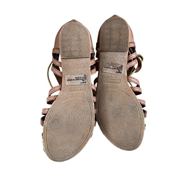 Madden Girl Brown Gladiator Sandals Size 7.5 Crisscross Tie Design - Picture 6 of 8
